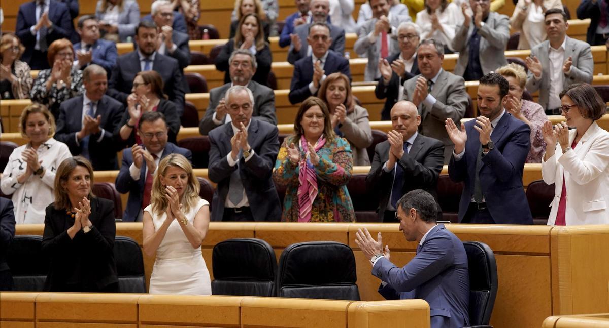 El cara a cara entre Sánchez y Feijóo en el Senado, en imágenes