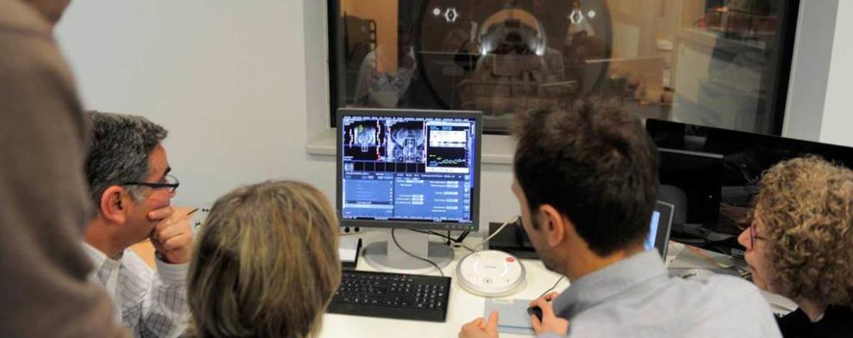 Uno de los aparatos para hacer resonancias magnéticas del nuevo HUCA.