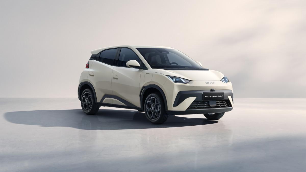 DOLPHIN SURF Apricity White Exterior