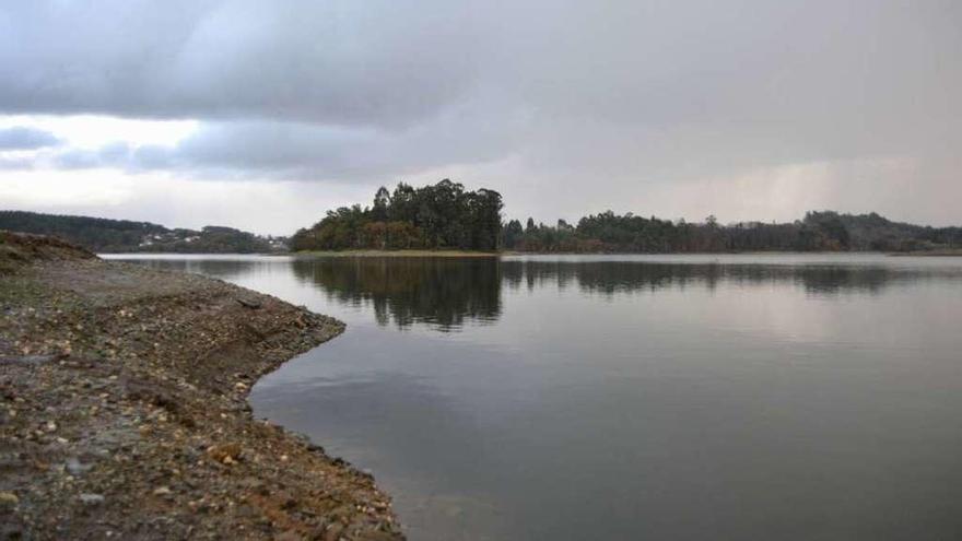 Embalse de Cecebre, que abastece a la ciudad de A Coruña.