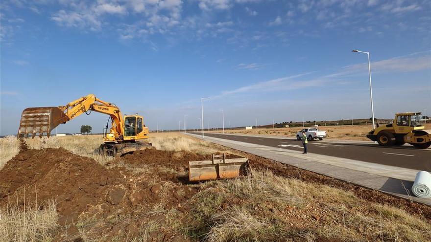 El presupuesto de las obras de la terminal de la plataforma logística de Badajoz es de 15,2 millones