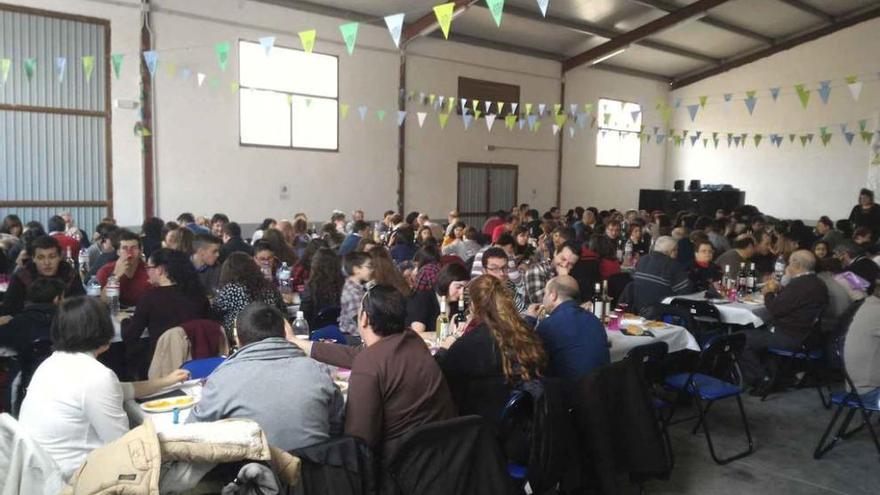 Villanueva de Campeán festeja a la Virgen de la Paz