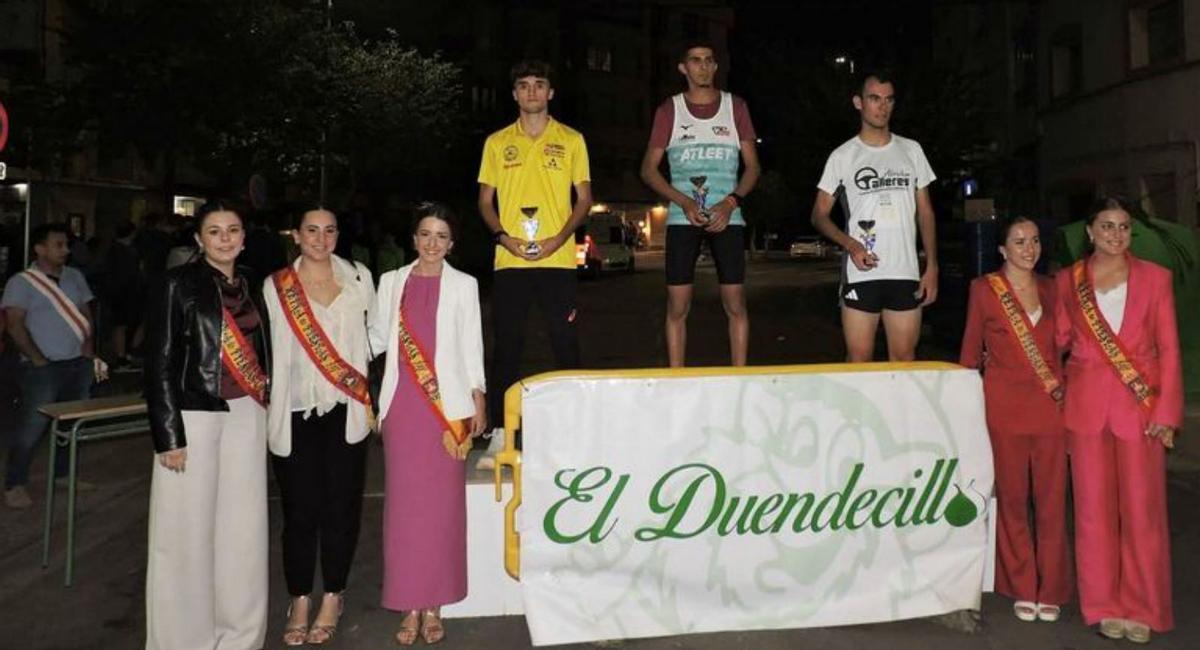 Hemmou, Zárate y Latorre, podio en categoría nacional. | SERVICIO ESPECIAL