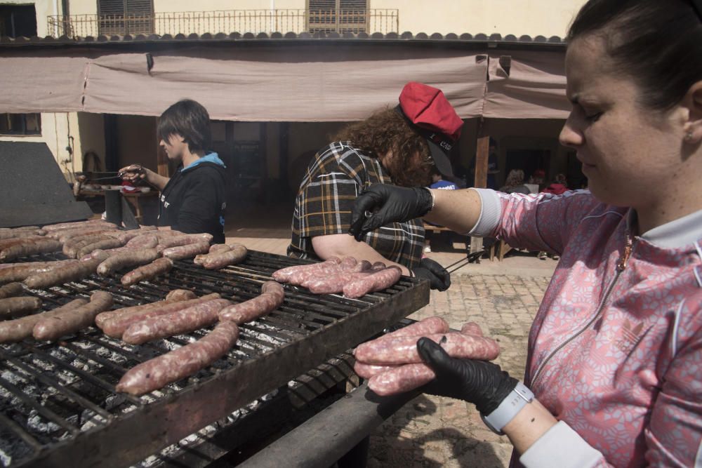 Les imatges de la calçotada popular del Regió 7