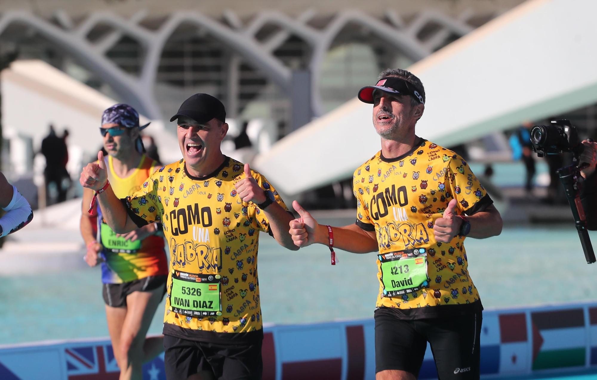 ¡Busca tu foto! Llegada del Maratón Valencia 2021