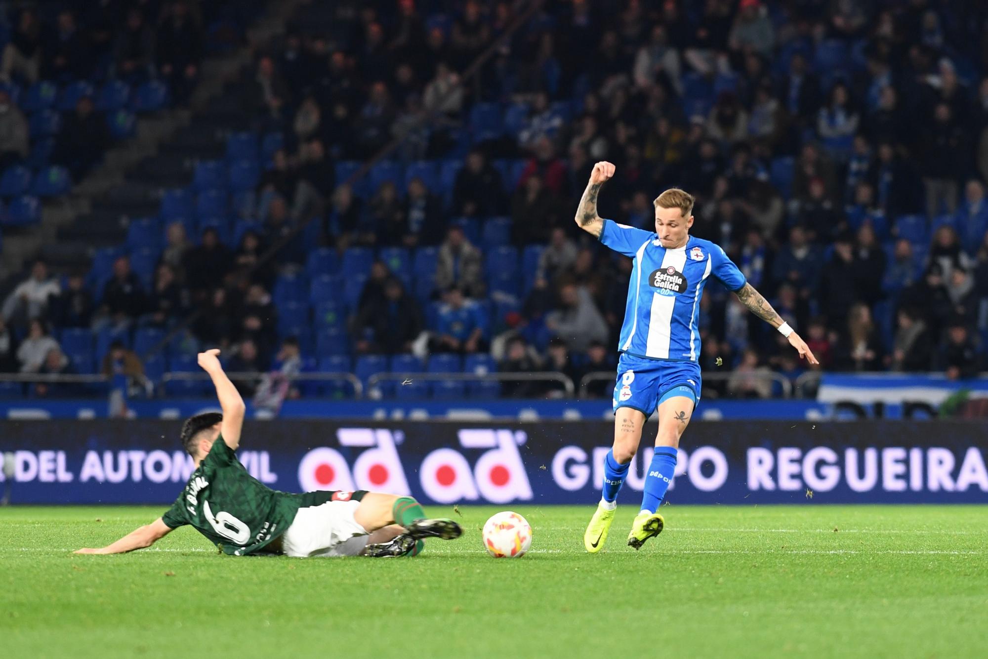 Deportivo 2 - 0 Racing de Ferrol