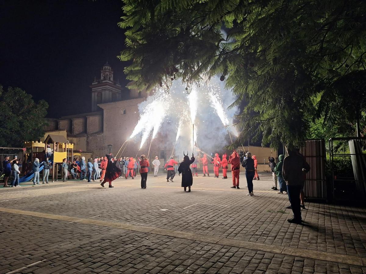 Correfoc en Alfara de la Baronia