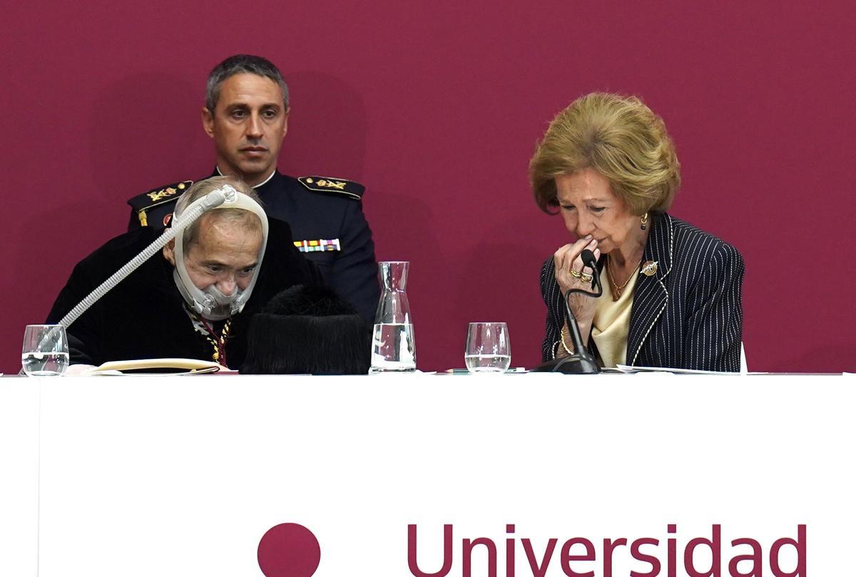 Este es el motivo por el que la reina Sofía ha roto a llorar en la Universidad Camilo José Cela.