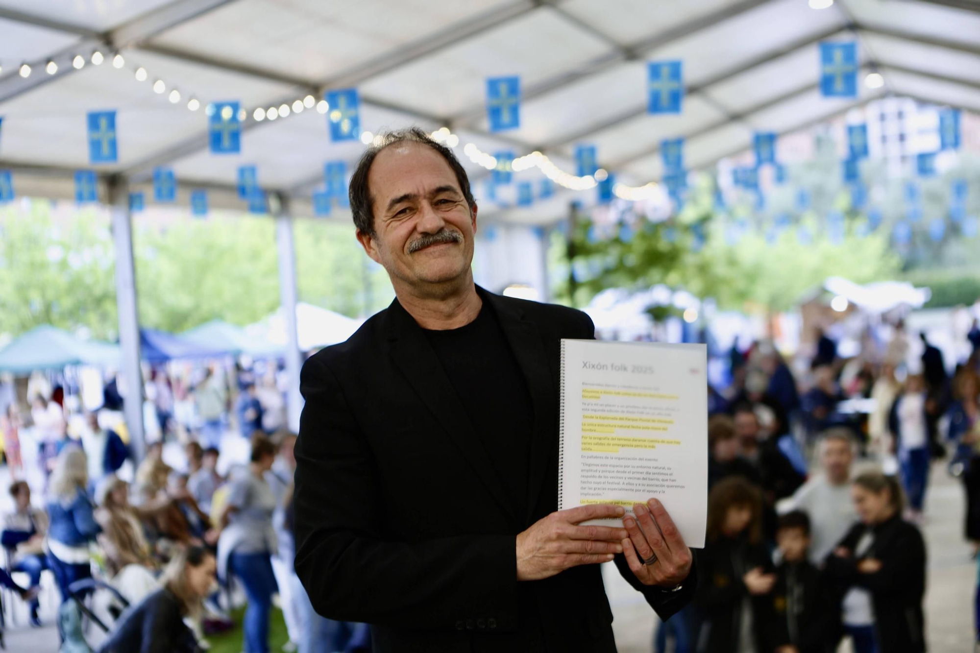 El inicio del Xixón Folk, en imágenes