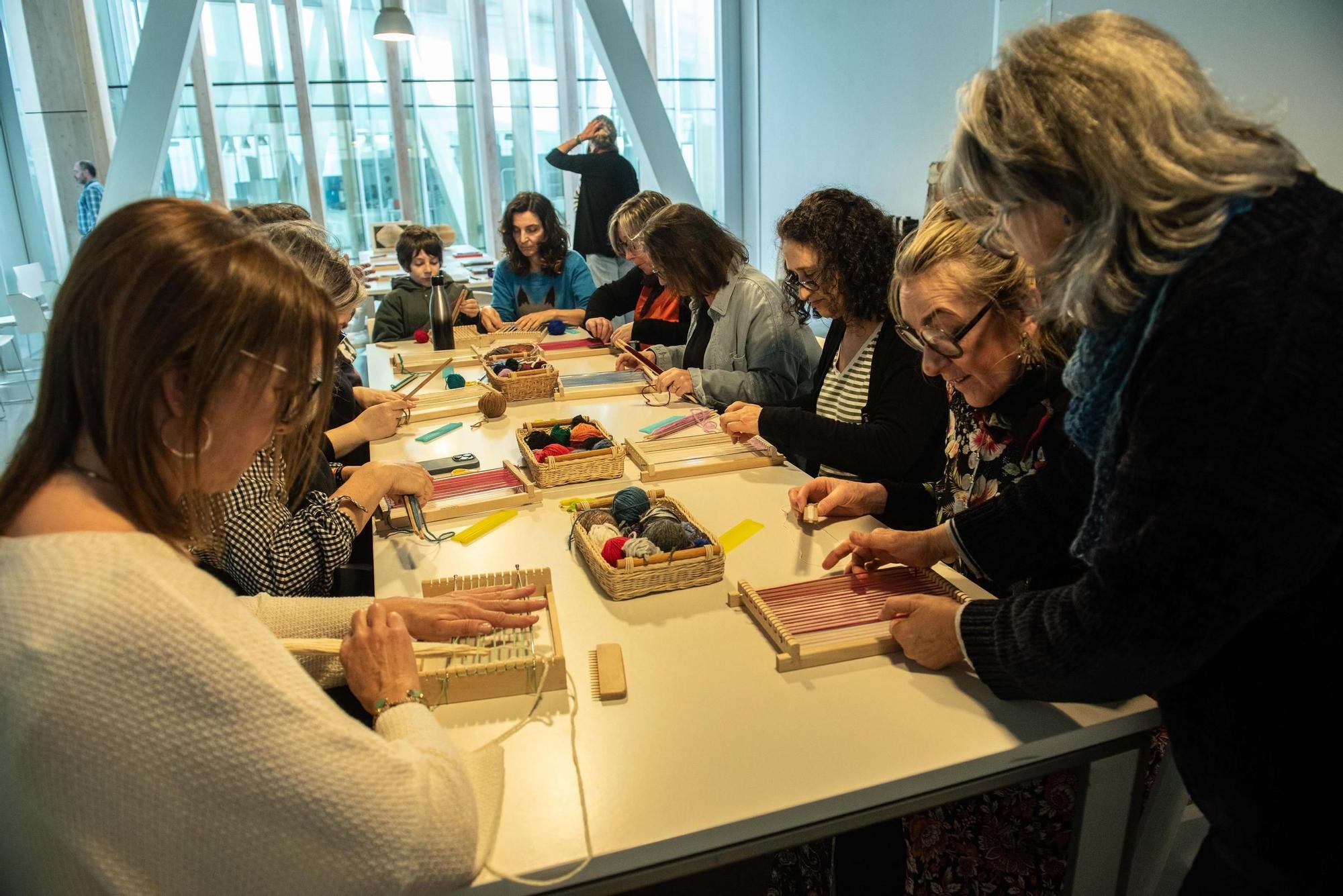 Talleres en el Ágora de A Coruña por los Días de la Artesanía