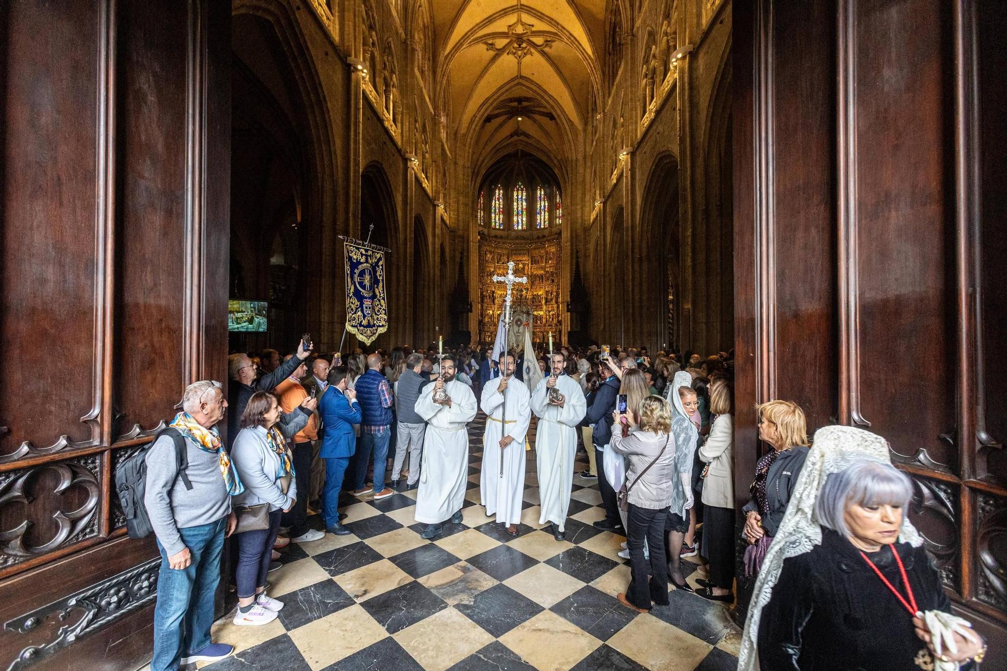 Celebración del Corpus en la Catedral de Oviedo