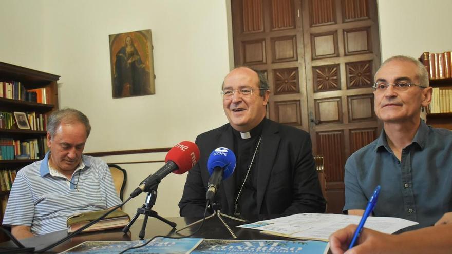 Vídeo | La Diócesis de Coria-Cáceres cierra el curso en un desayuno con los medios