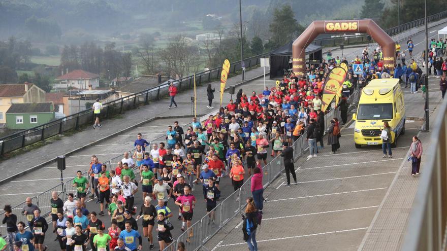 La carrera de Novo Mesoiro pone el broche de oro al circuito Coruña Corre