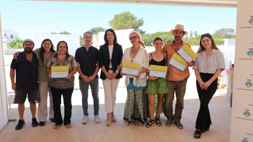 Formentera entrega siete cartas de artesanos y suma 81 profesionales del sector