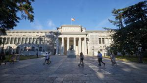 Fachada oeste o de Velázquez del Museo del Prado de Madrid.