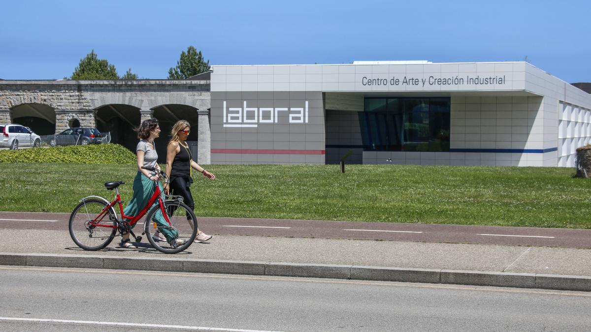 Laboral Centro de Arte y Creación Industrial.