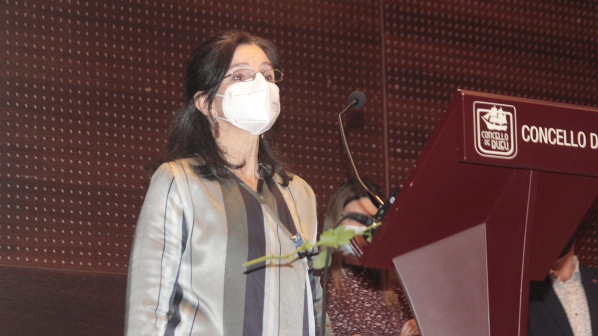 Dolores Solla, sobrina del artista fallecido, durante su intervención.