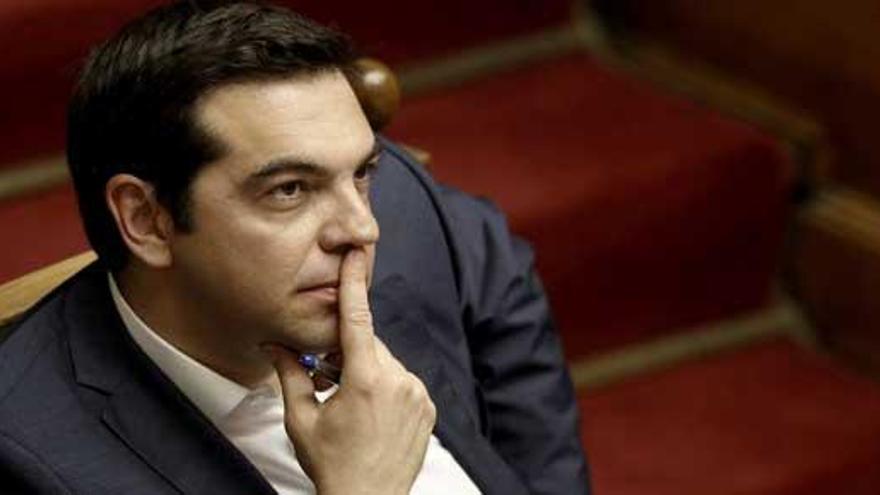 Tsipras, durante una sesión en el Parlamento.