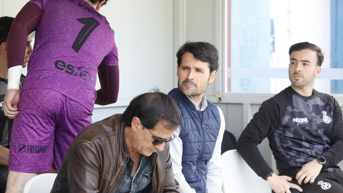 Lolo Escobar, antes de que arrancase el partido ante el Barakaldo