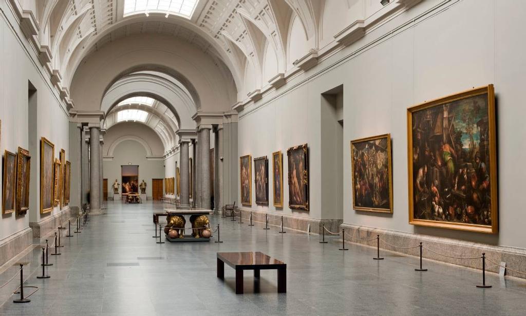    Sala pintura de Historia, S. XIX . Museo Nacional del Prado.    ¡