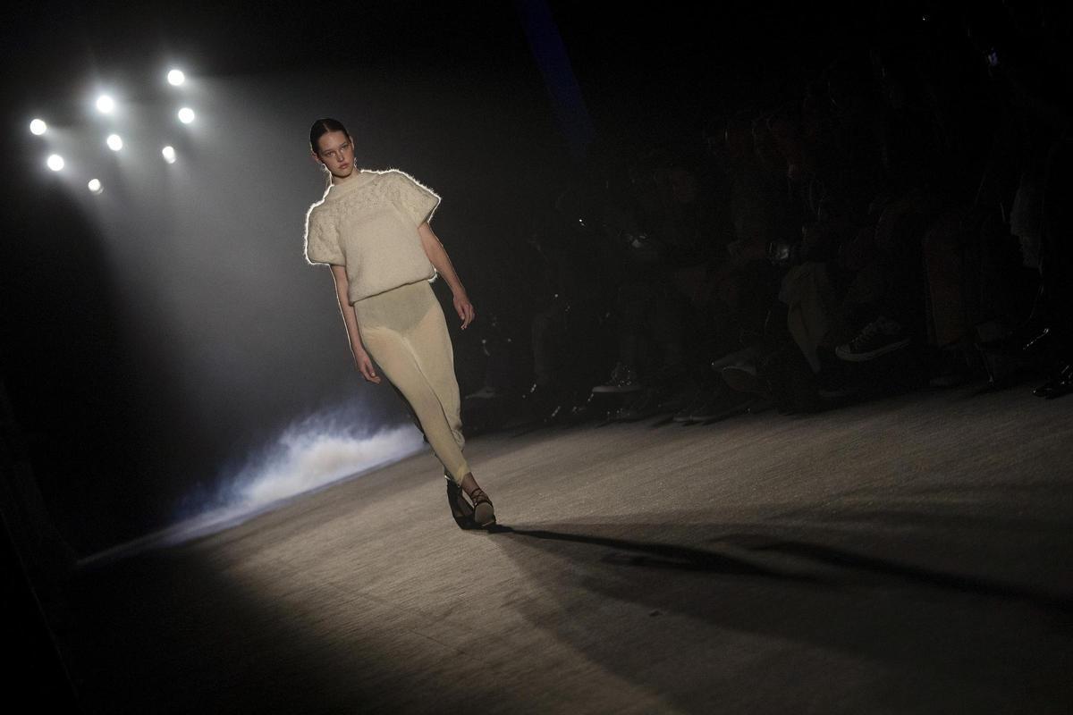 Un momento del desfile de la firma catalana Sita Murt, que este 2024 cumple 100 años, este martes en la primera jornada de 080 Barcelona Fashion.