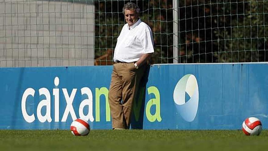 Carlos Mouriño, presidente del Celta, en las instalaciones de A Madroa.