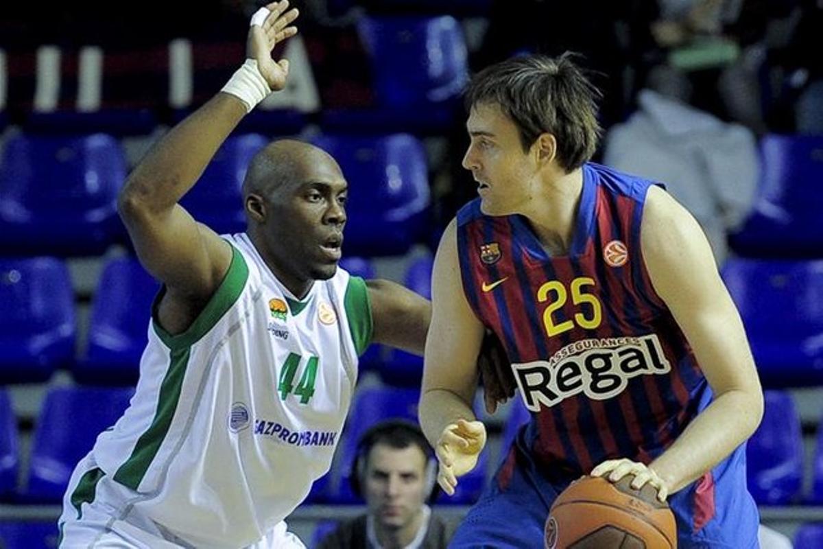 El jugador eslovè Erazem Lorbek, durant un partit al Palau Blaugrana. El jugador eslovè Erazem Lorbek, durant un partit al Palau Blaugrana.
