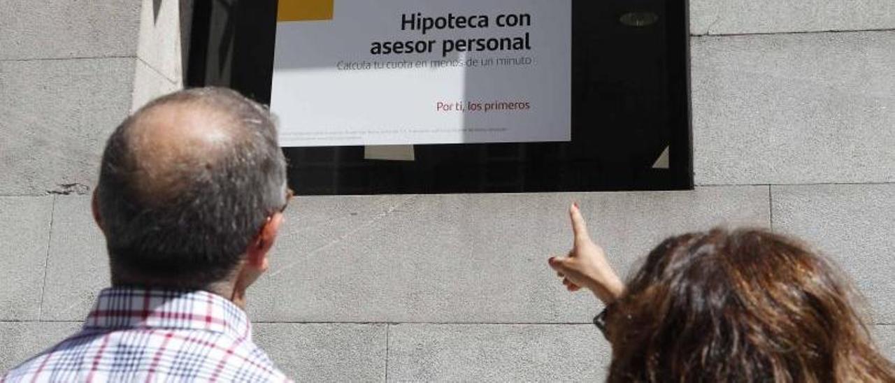 El subidón del euríbor encarece 90 euros las hipotecas en Galicia - Faro de  Vigo