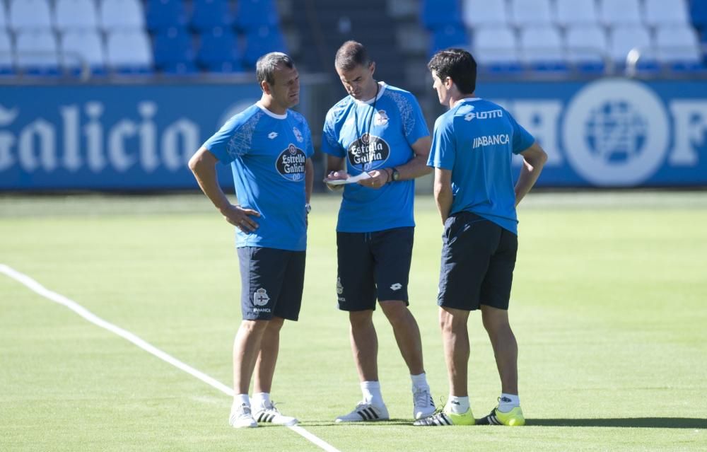 Gaizka Garitano dirige su primera sesión en Riazor