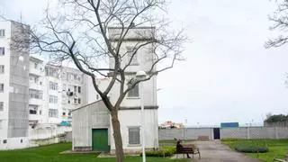 Los vecinos del Agra do Orzán estrenan el parque del Observatorio en A Coruña