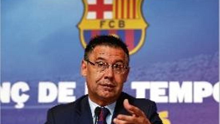 Bartomeu va comparèixer durant més de tres hores davant els mitjans.