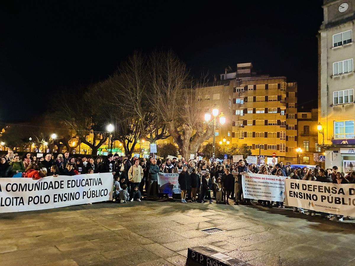 Última concentración en defensa de la educación pública celebrada en Redondela.