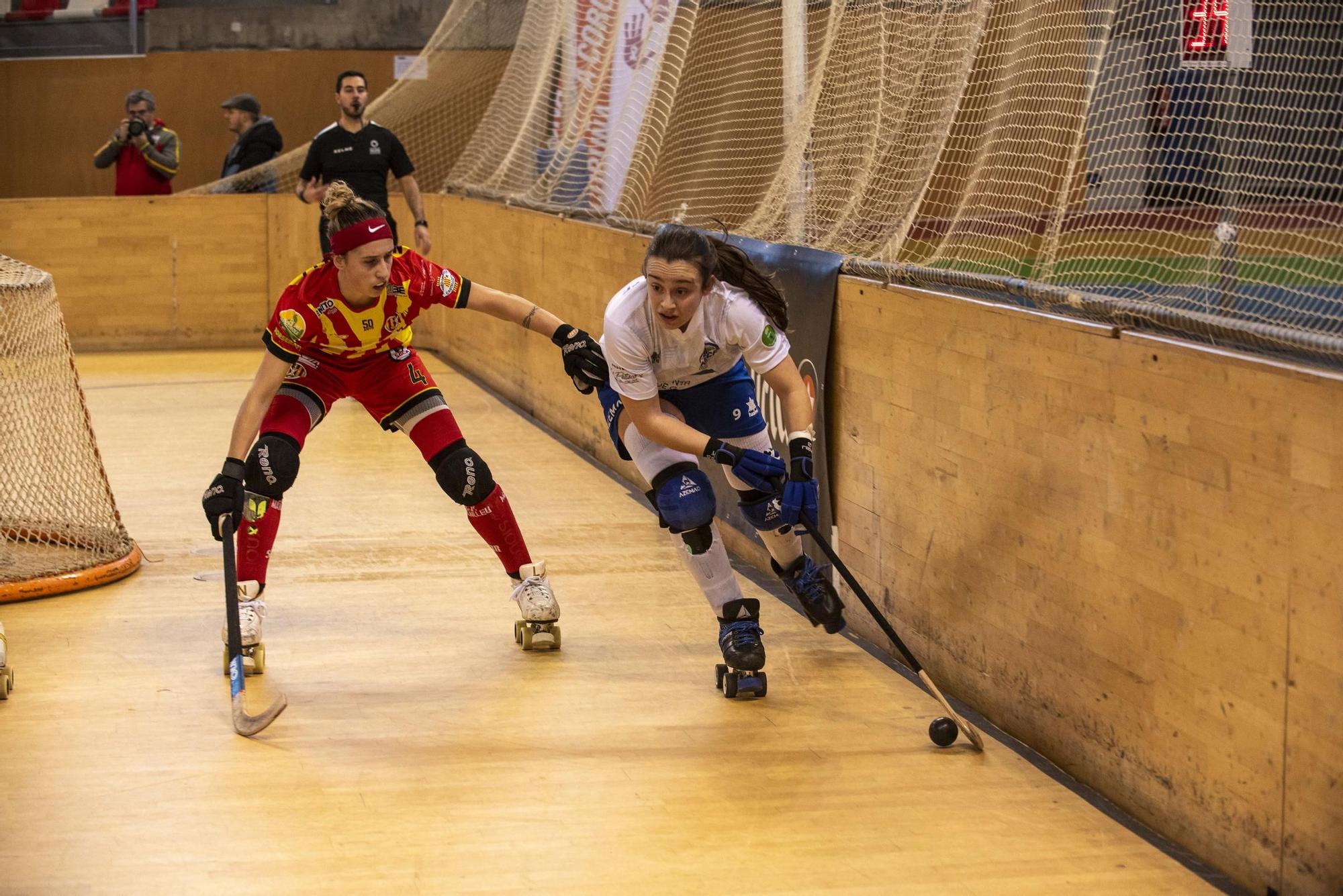 El HC Coruña pierde contra el Manlleu (1-2) y aplaza el pase a cuartos