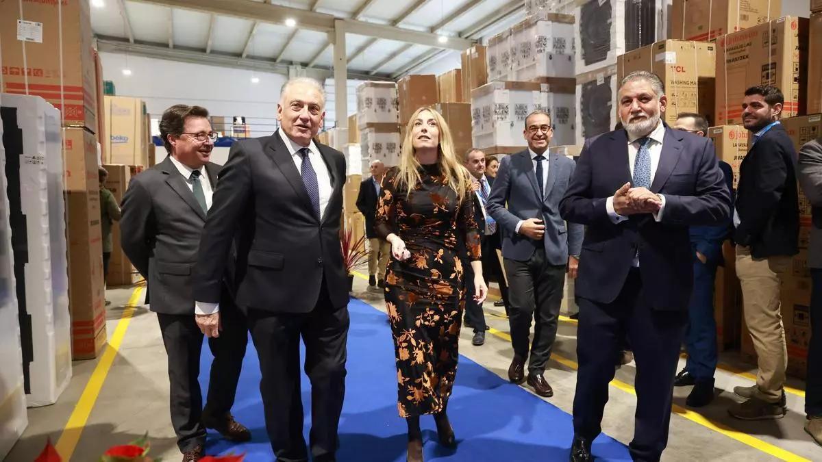 Vídeo | Nuevo centro logístico de Electrocash en Cáceres