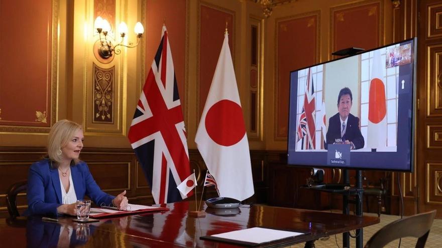 El Reino Unido pacta con Japón su primer acuerdo comercial tras salir de la UE