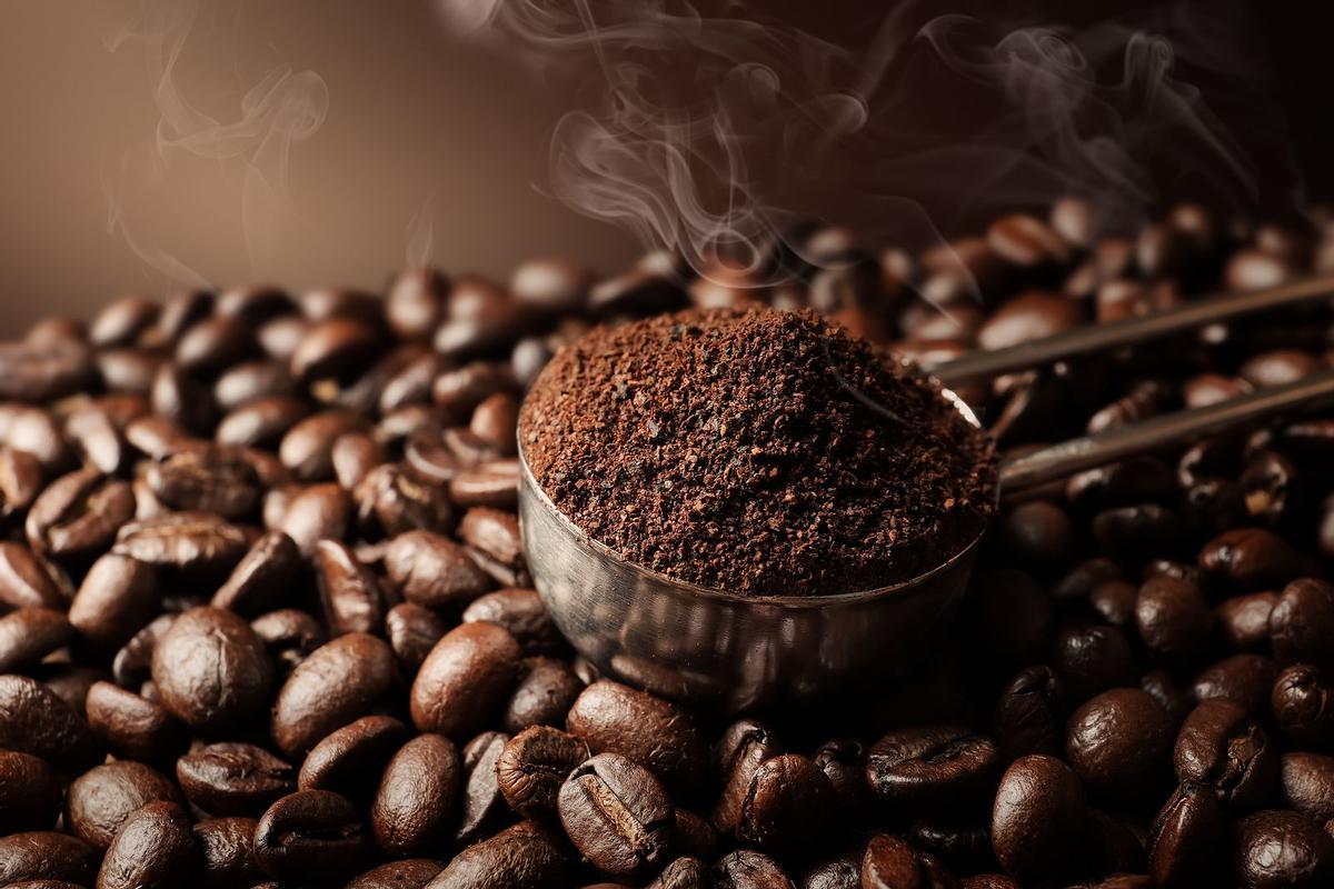 El café es otro alimento en el que se encuentra presente la acrilamida.