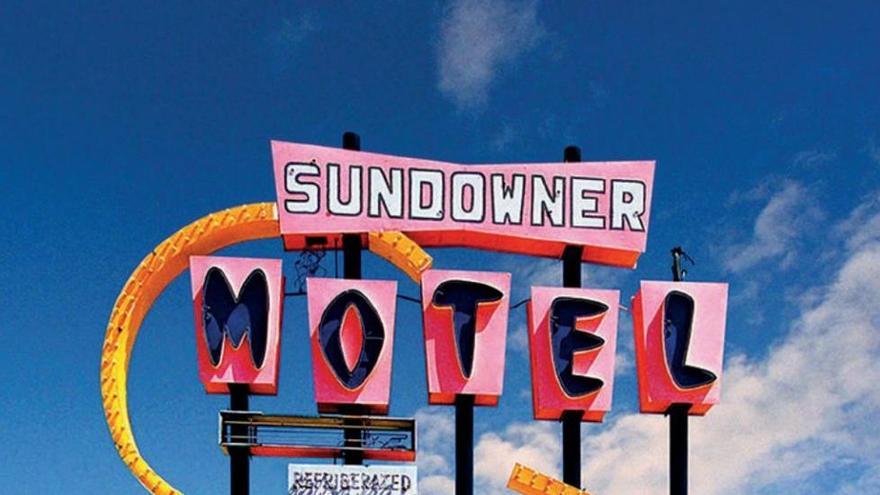 &#039;Sundowner Motel. Salton Sea, California&#039; del proyecto &#039;Desert Reality&#039;.