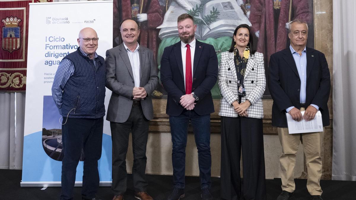El Salón de Recepciones del Palacio Provincial acogió la segunda sesión del ciclo formativo.