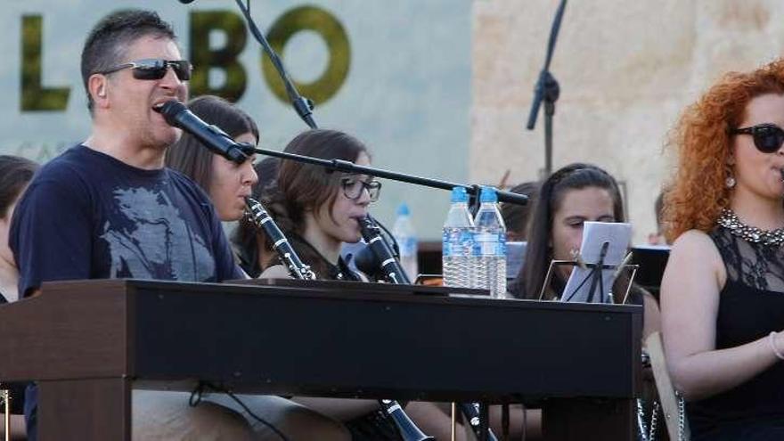 Zubiri y la Banda de Música, con Nino Bravo