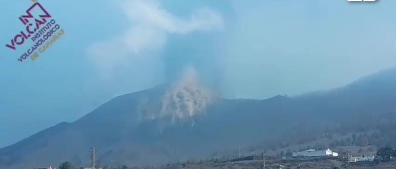 Caída de grandes bombas volcánicas en La Palma