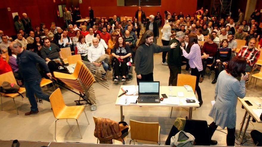 ZeC aleja a Podemos de la confluencia al rechazar su modelo de primarias