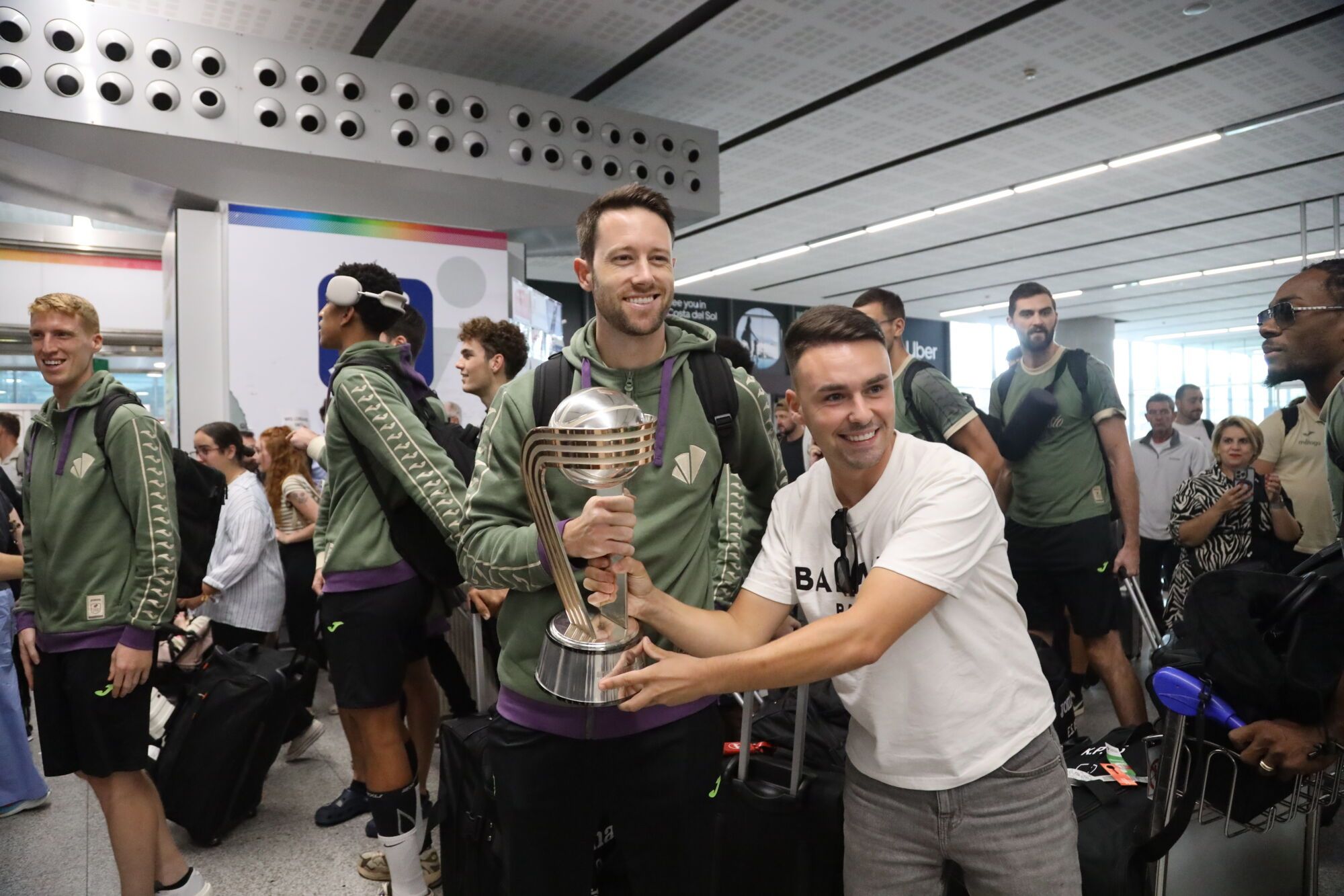 El Unicaja ya está en Málaga tras conquistar su segunda Intercontinental