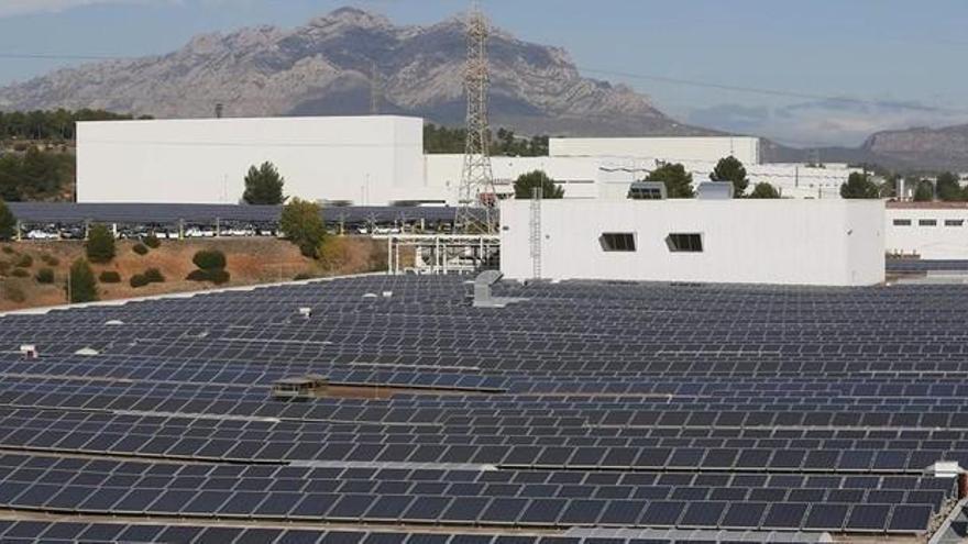 Naturgy construirá en la provincia de Cáceres su mayor planta fotovoltaica de España