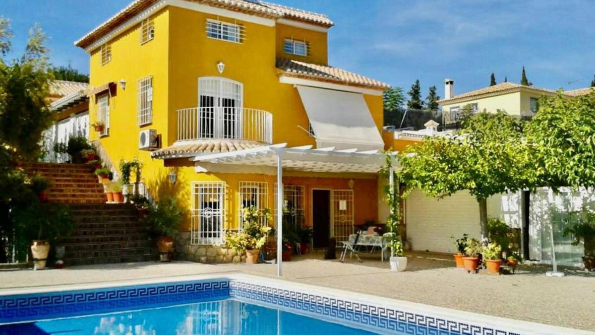 Estas 3 casas con piscina están a la venta ahora mismo en Córdoba - Diario  Córdoba