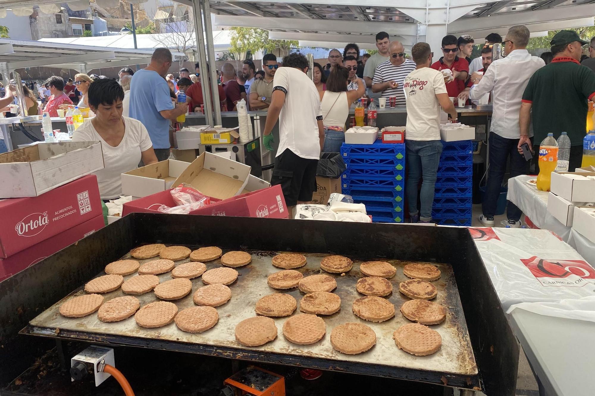 Fiesta de la hamburguesa en Crevillent