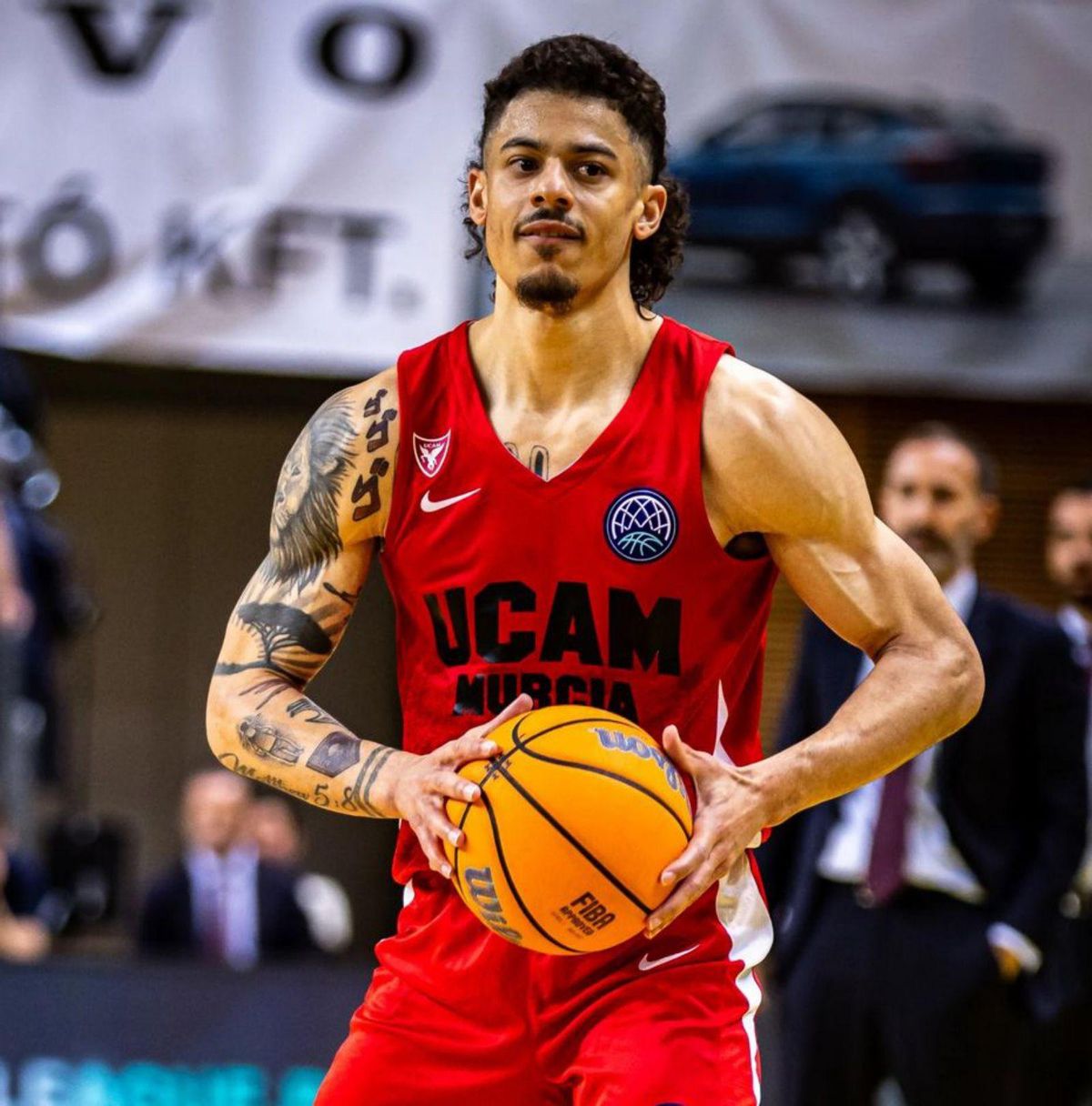Radebaugh, del UCAM Murcia, durante un partido de la Champions.  | FIBA