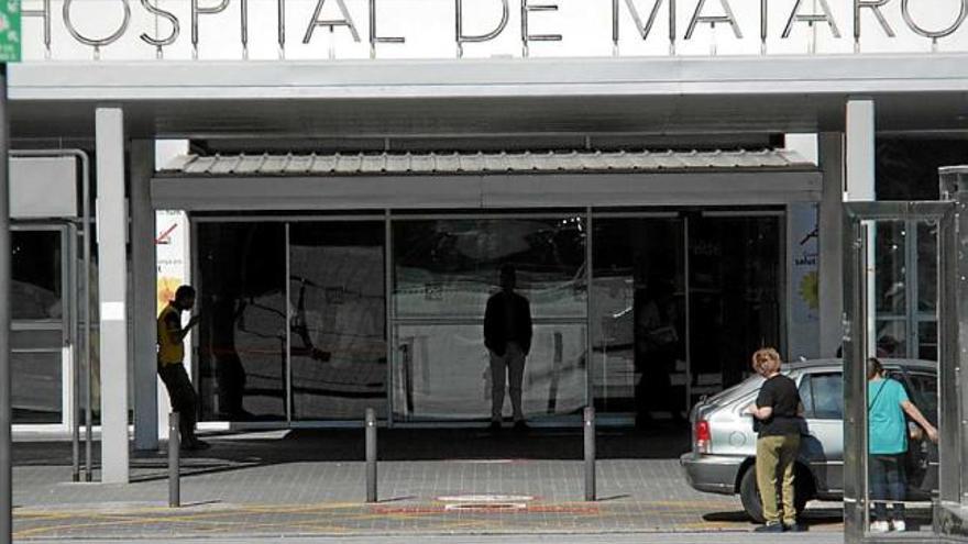 Façana de l&#039;Hospital de Mataró, centre on va morir l&#039;infant