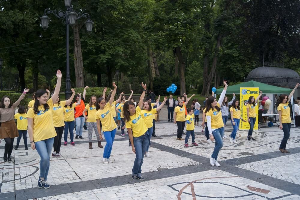 Flashmob para apoyar a la Asociación Galbán