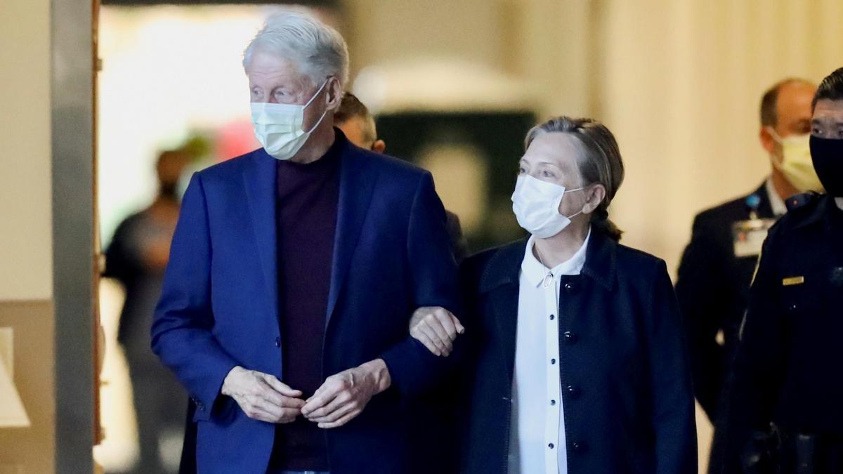 Clinton sale del hospital tras ser tratado de una infección urinaria