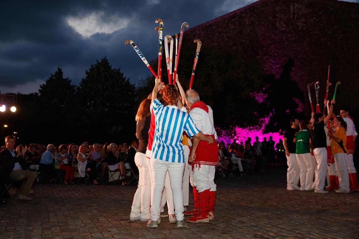 Espectacular inauguración de la Copa del mundo FIH en Terrassa